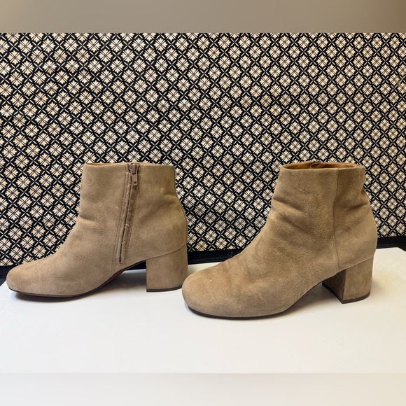 Vionic Shoes - Vionic Waterproof Suede Ankle Booties Tan